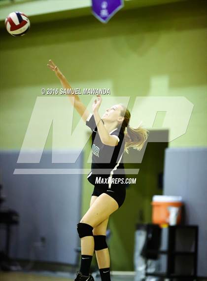 Thumbnail 2 in Granada Hills Charter vs Palisades (CIF LACS Final) photogallery.