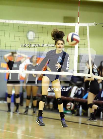 Thumbnail 2 in Granada Hills Charter vs Palisades (CIF LACS Final) photogallery.