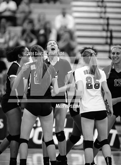 Thumbnail 3 in Granada Hills Charter vs Palisades (CIF LACS Final) photogallery.