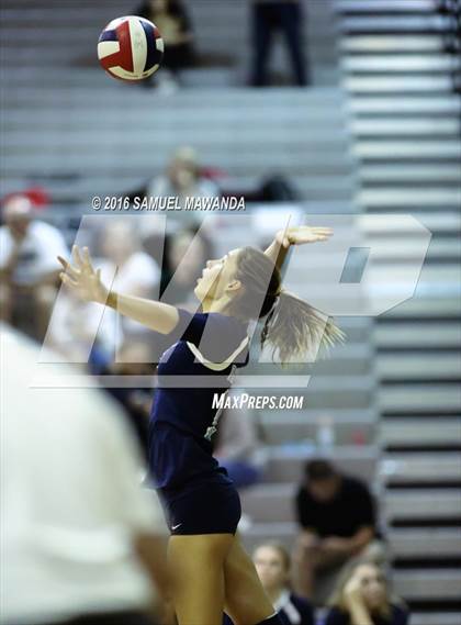 Thumbnail 2 in Granada Hills Charter vs Palisades (CIF LACS Final) photogallery.