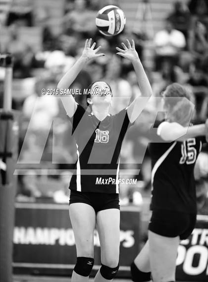 Thumbnail 2 in Granada Hills Charter vs Palisades (CIF LACS Final) photogallery.