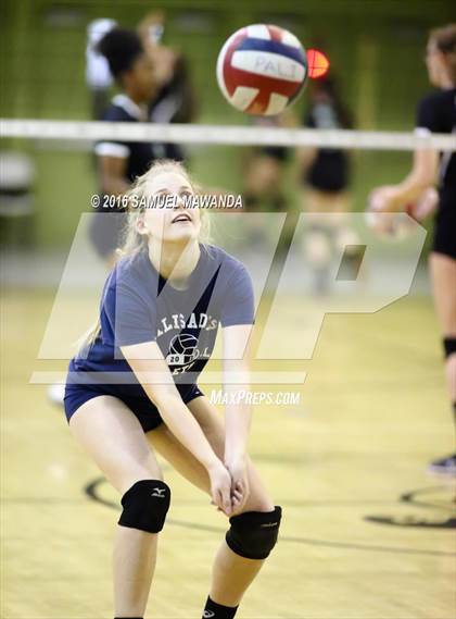 Thumbnail 2 in Granada Hills Charter vs Palisades (CIF LACS Final) photogallery.