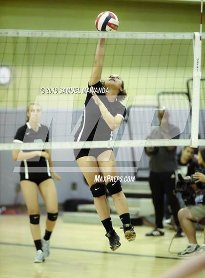 Thumbnail 2 in Granada Hills Charter vs Palisades (CIF LACS Final) photogallery.