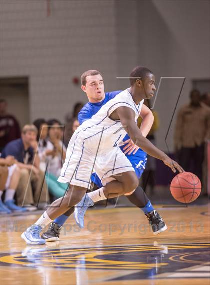 Thumbnail 1 in Statesville vs Hunter Huss (NCHSAA 3A Western Regional Final) photogallery.