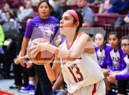 Thumbnail 1 in Lee [Robert E.] vs Weslaco (NEISD Invitational) photogallery.