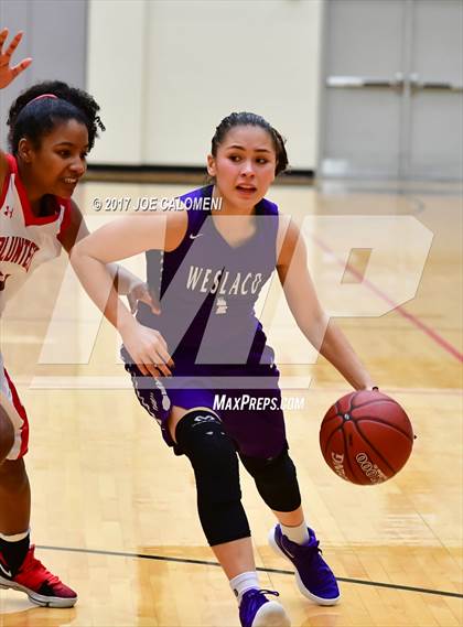 Thumbnail 2 in Lee [Robert E.] vs Weslaco (NEISD Invitational) photogallery.