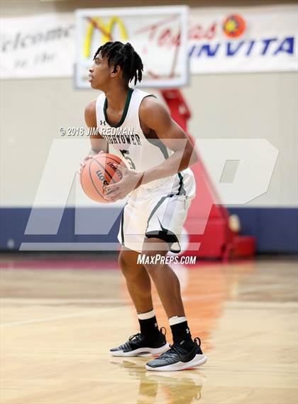 Thumbnail 2 in Plano East vs Fort Bend Hightower (McDonald's Texas Invitational) photogallery.
