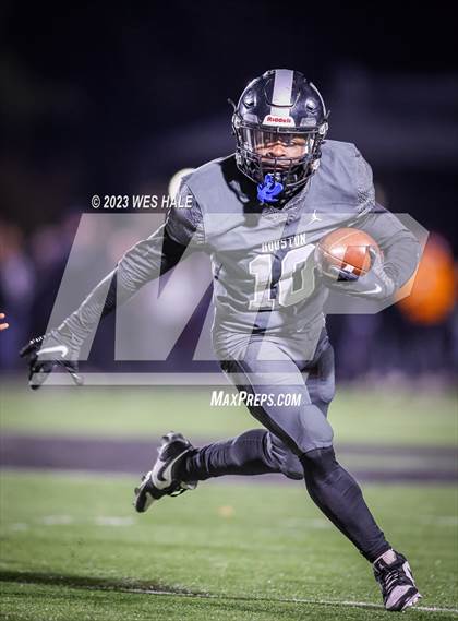 Thumbnail 2 in Dickson County @ Houston (TSSAA 6A 1st Round) photogallery.
