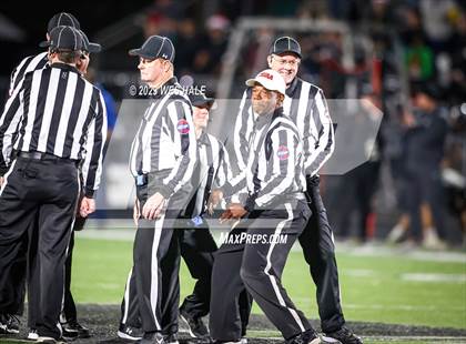 Thumbnail 2 in Dickson County @ Houston (TSSAA 6A 1st Round) photogallery.