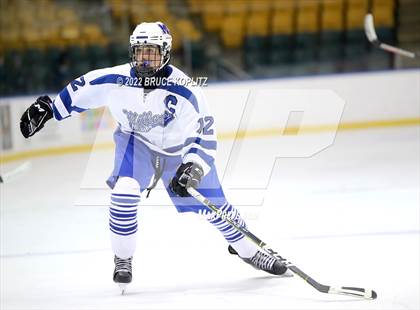 Thumbnail 3 in Millburn vs Oratory Prep photogallery.
