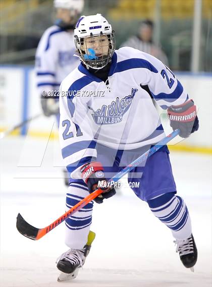 Thumbnail 3 in Millburn vs Oratory Prep photogallery.