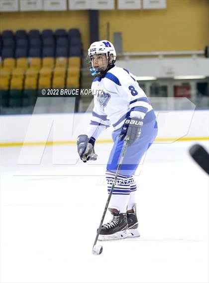 Thumbnail 3 in Millburn vs Oratory Prep photogallery.