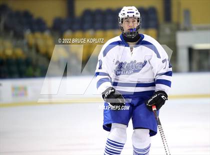 Thumbnail 2 in Millburn vs Oratory Prep photogallery.