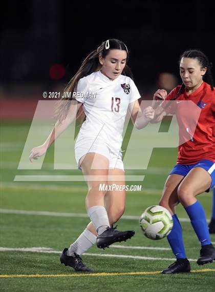 Thumbnail 2 in Rouse @ Leander photogallery.