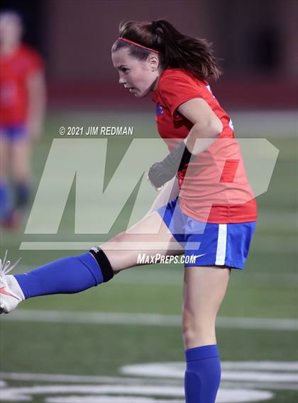 Thumbnail 2 in Rouse @ Leander photogallery.