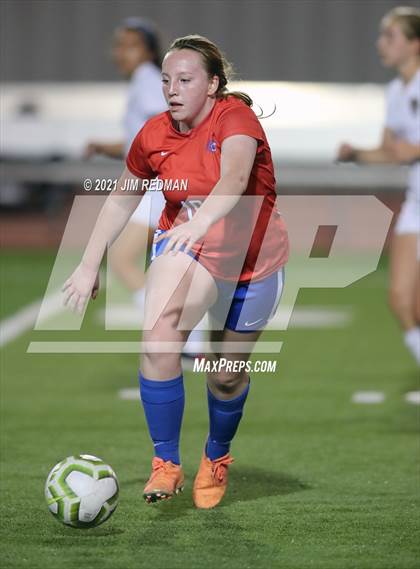 Thumbnail 3 in Rouse @ Leander photogallery.