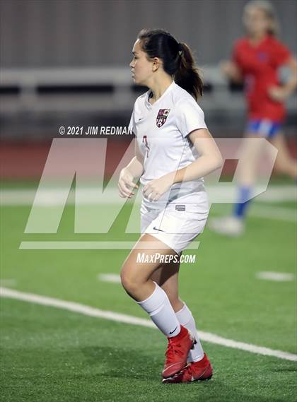 Thumbnail 2 in Rouse @ Leander photogallery.
