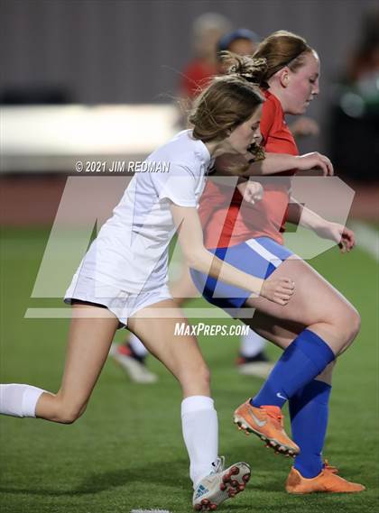 Thumbnail 2 in Rouse @ Leander photogallery.