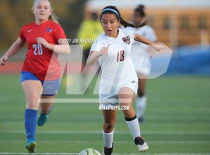 Thumbnail 2 in Rouse @ Leander photogallery.
