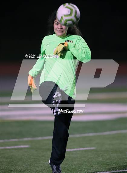 Thumbnail 1 in Rouse @ Leander photogallery.