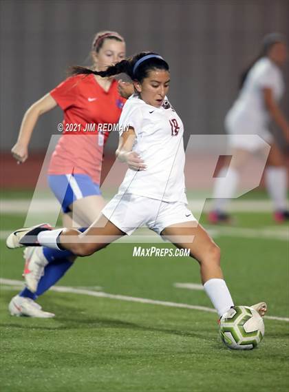 Thumbnail 2 in Rouse @ Leander photogallery.
