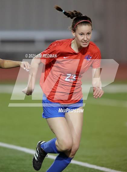 Thumbnail 3 in Rouse @ Leander photogallery.