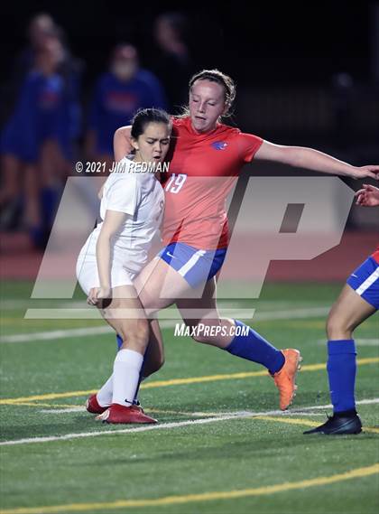 Thumbnail 2 in Rouse @ Leander photogallery.