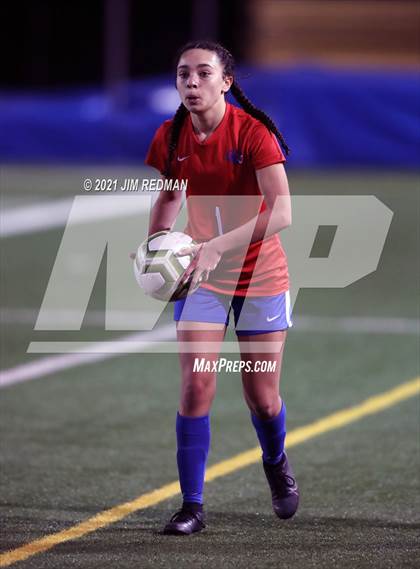 Thumbnail 2 in Rouse @ Leander photogallery.