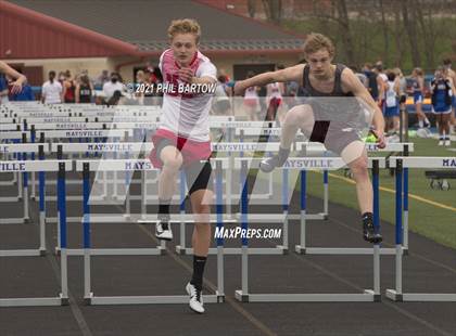 Thumbnail 2 in Jerry Neal Invitation @ Maysville photogallery.