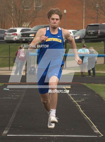 Thumbnail 3 in Jerry Neal Invitation @ Maysville photogallery.