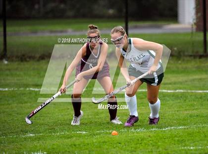 Thumbnail 2 in Garden City vs Carle Place photogallery.