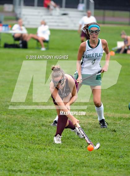 Thumbnail 1 in Garden City vs Carle Place photogallery.