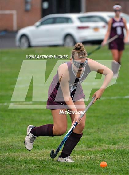 Thumbnail 2 in Garden City vs Carle Place photogallery.