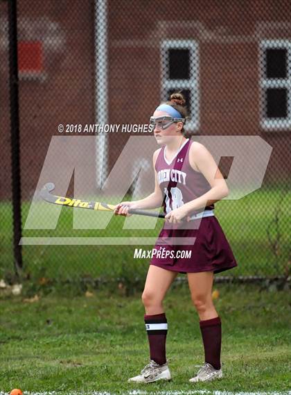 Thumbnail 2 in Garden City vs Carle Place photogallery.