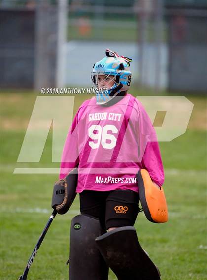 Thumbnail 3 in Garden City vs Carle Place photogallery.