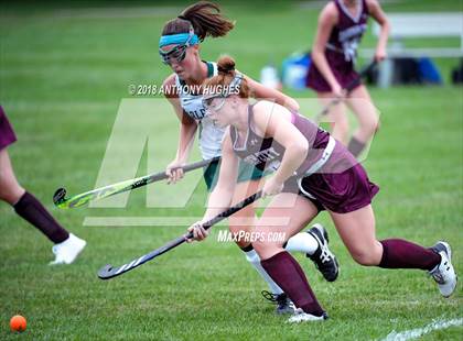 Thumbnail 3 in Garden City vs Carle Place photogallery.