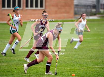 Thumbnail 3 in Garden City vs Carle Place photogallery.