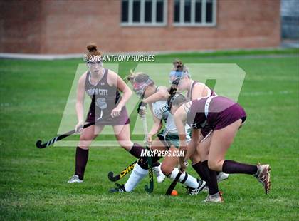Thumbnail 3 in Garden City vs Carle Place photogallery.