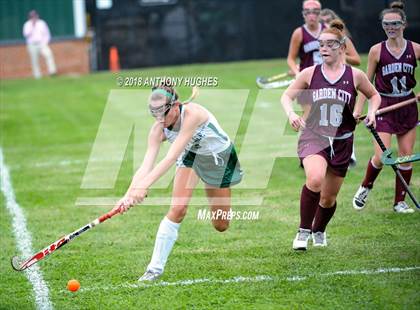 Thumbnail 3 in Garden City vs Carle Place photogallery.