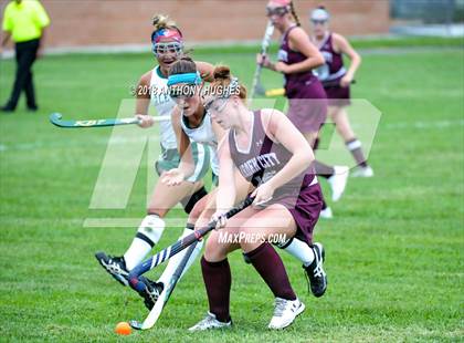 Thumbnail 2 in Garden City vs Carle Place photogallery.