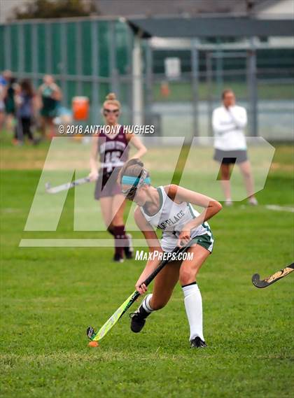 Thumbnail 2 in Garden City vs Carle Place photogallery.
