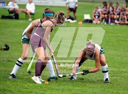 Thumbnail 2 in Garden City vs Carle Place photogallery.