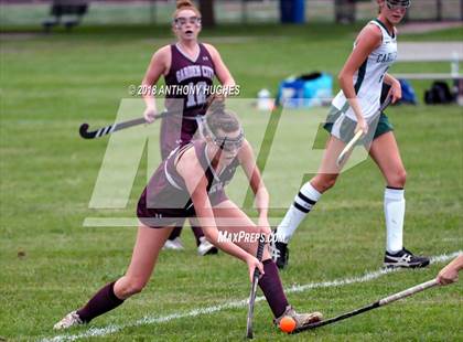 Thumbnail 3 in Garden City vs Carle Place photogallery.