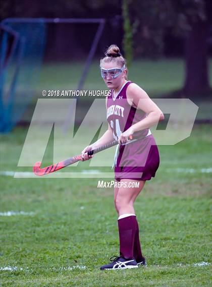 Thumbnail 1 in Garden City vs Carle Place photogallery.