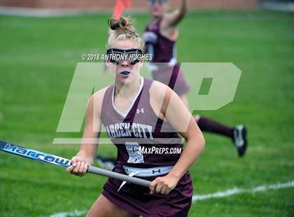 Thumbnail 1 in Garden City vs Carle Place photogallery.