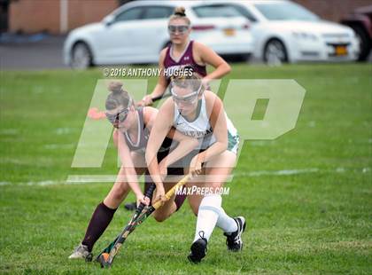 Thumbnail 3 in Garden City vs Carle Place photogallery.