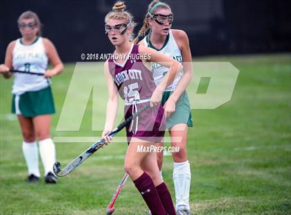 Thumbnail 3 in Garden City vs Carle Place photogallery.