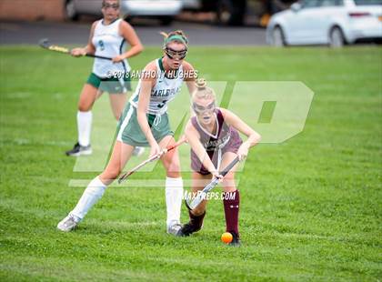 Thumbnail 1 in Garden City vs Carle Place photogallery.