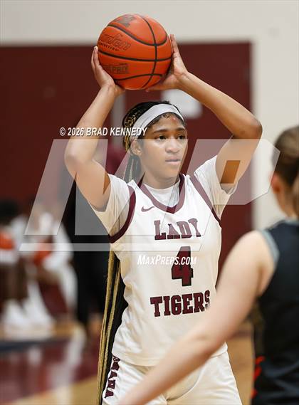 Thumbnail 1 in Gary @ Tenaha photogallery.