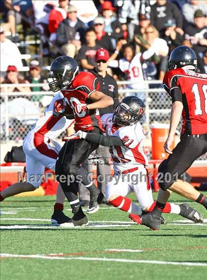 Thumbnail 2 in Healdsburg @ Salesian (CIF NCS D4 Semifinal) photogallery.